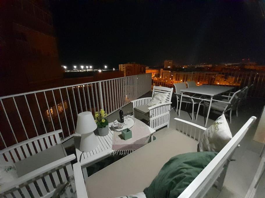 Sea Views Penthouse City Center Málaga Dış mekan fotoğraf